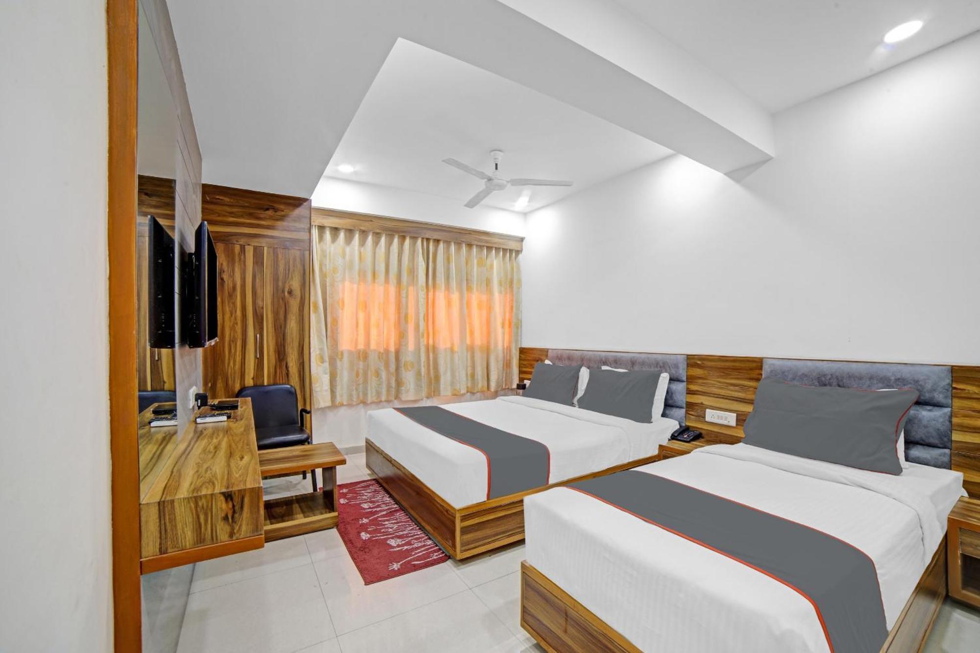 Luxury Triple Room